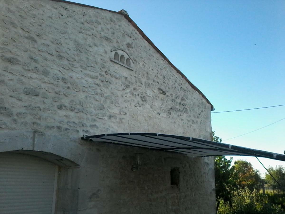 Gîte climatisé *** Le Pigeonnier Pons Esterno foto